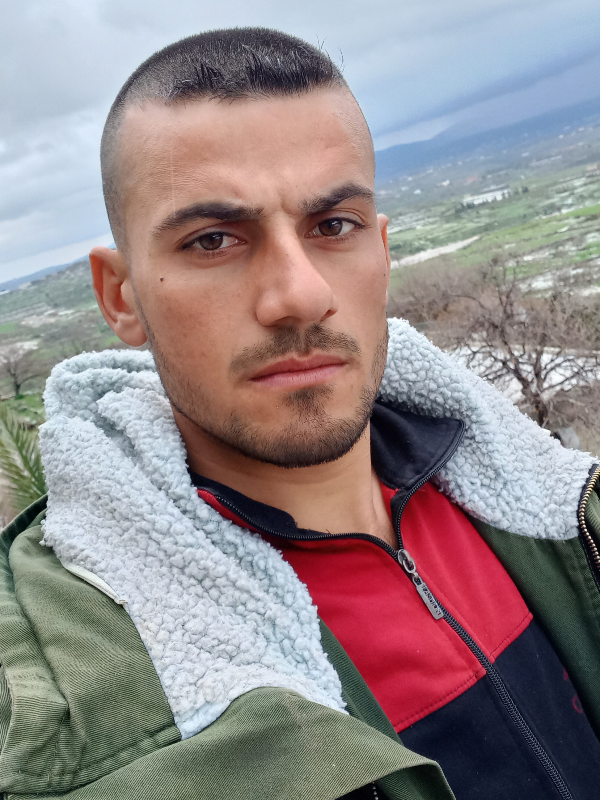 Ameir_ssCVZ